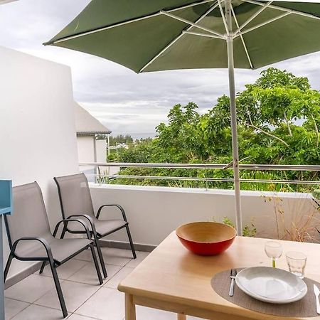 Flamboyant - Studio 2 Personnes Avec Lit De Qualite Hoteliere Separable Pour Couple Ou Amis Avec Tres Belle Terrasse A 12 Min A Pied Ou 4 Min En Voiture Du Lagon De L'Ermitage - St Gilles Les Bains La Saline Les Bains Eksteriør billede